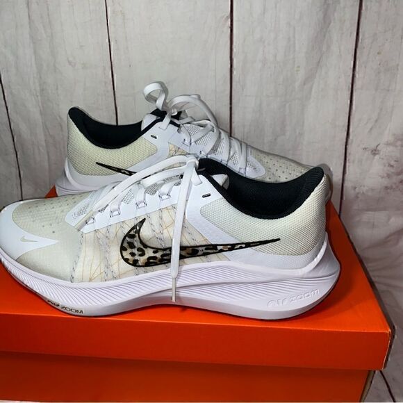 Nike Winflo 8 Premium 'White Leopard' DA3056-100 Size 12 - Picture 1 of 16